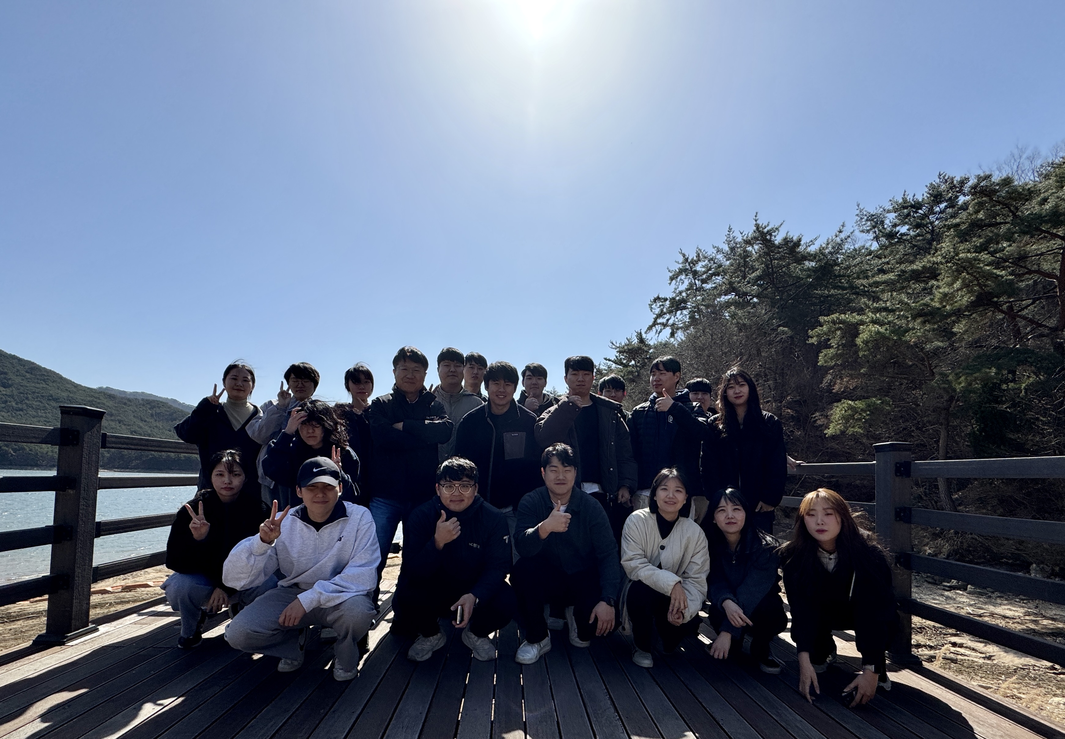 2025년 3월 단체 점심식사 대표이미지
